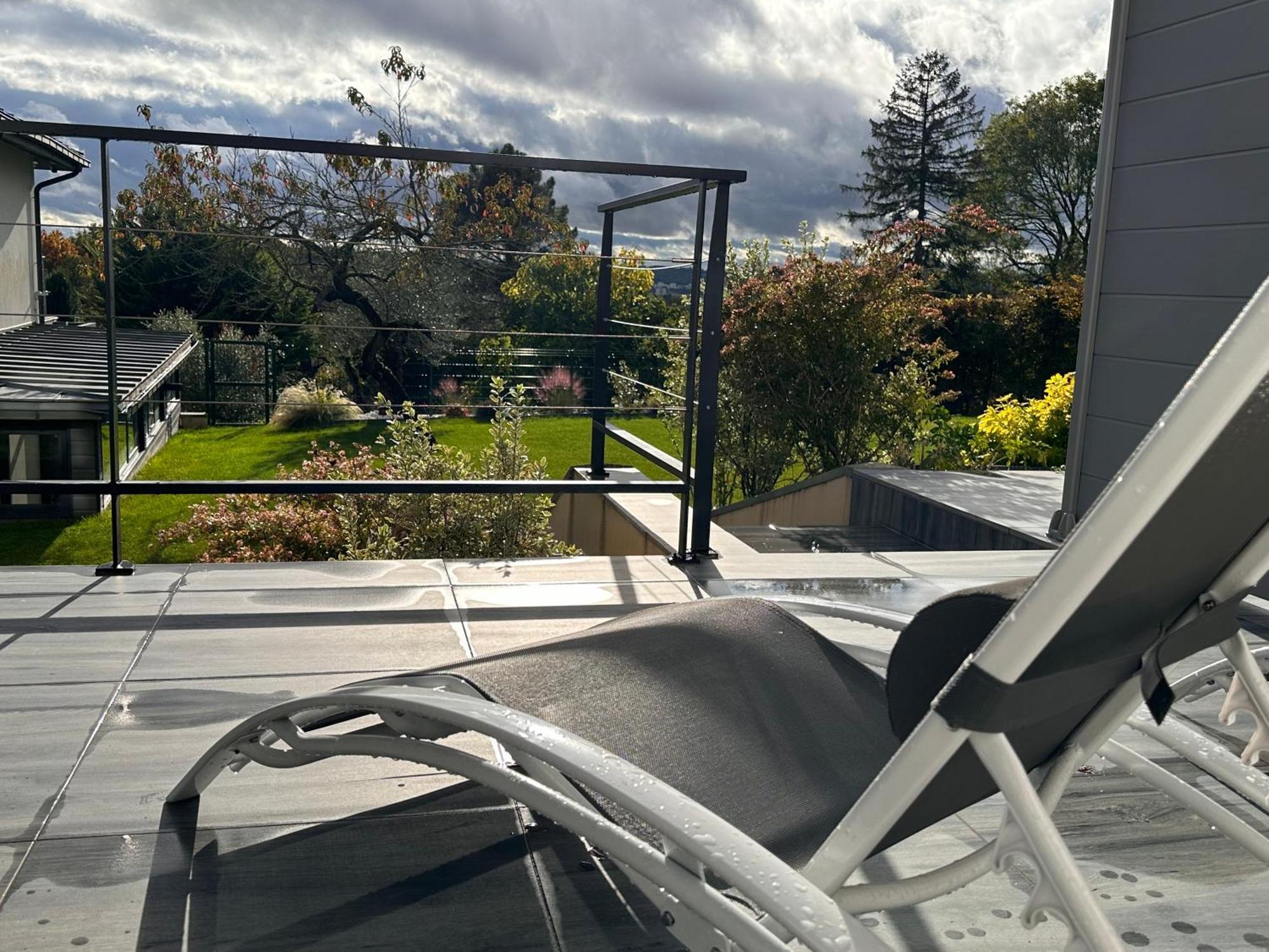 La Villa Perchee Calme, Sauna, Parking Prive Saint-Prix  Exteriér fotografie